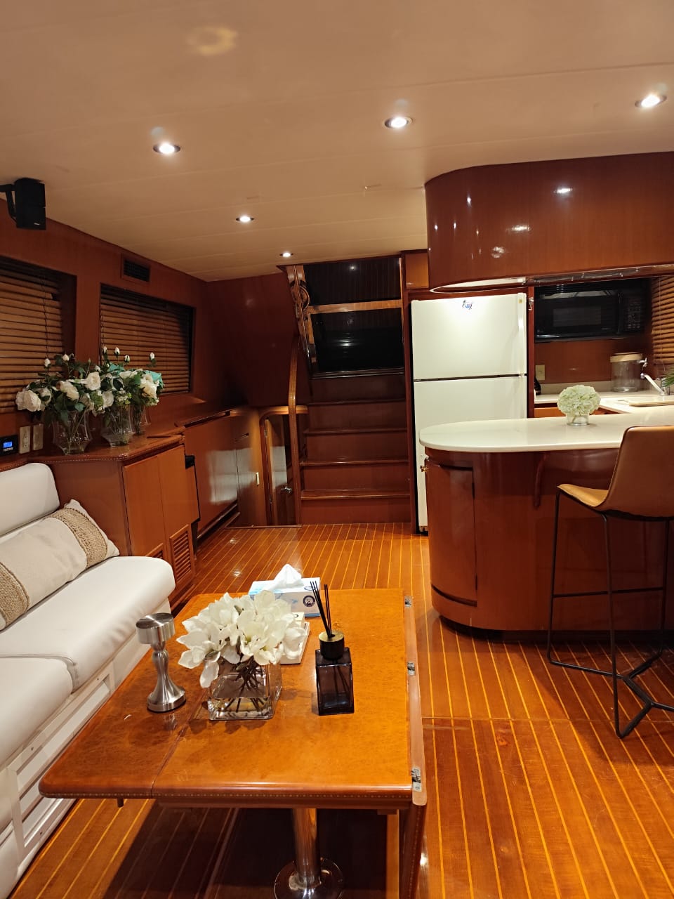 bigboat-interior