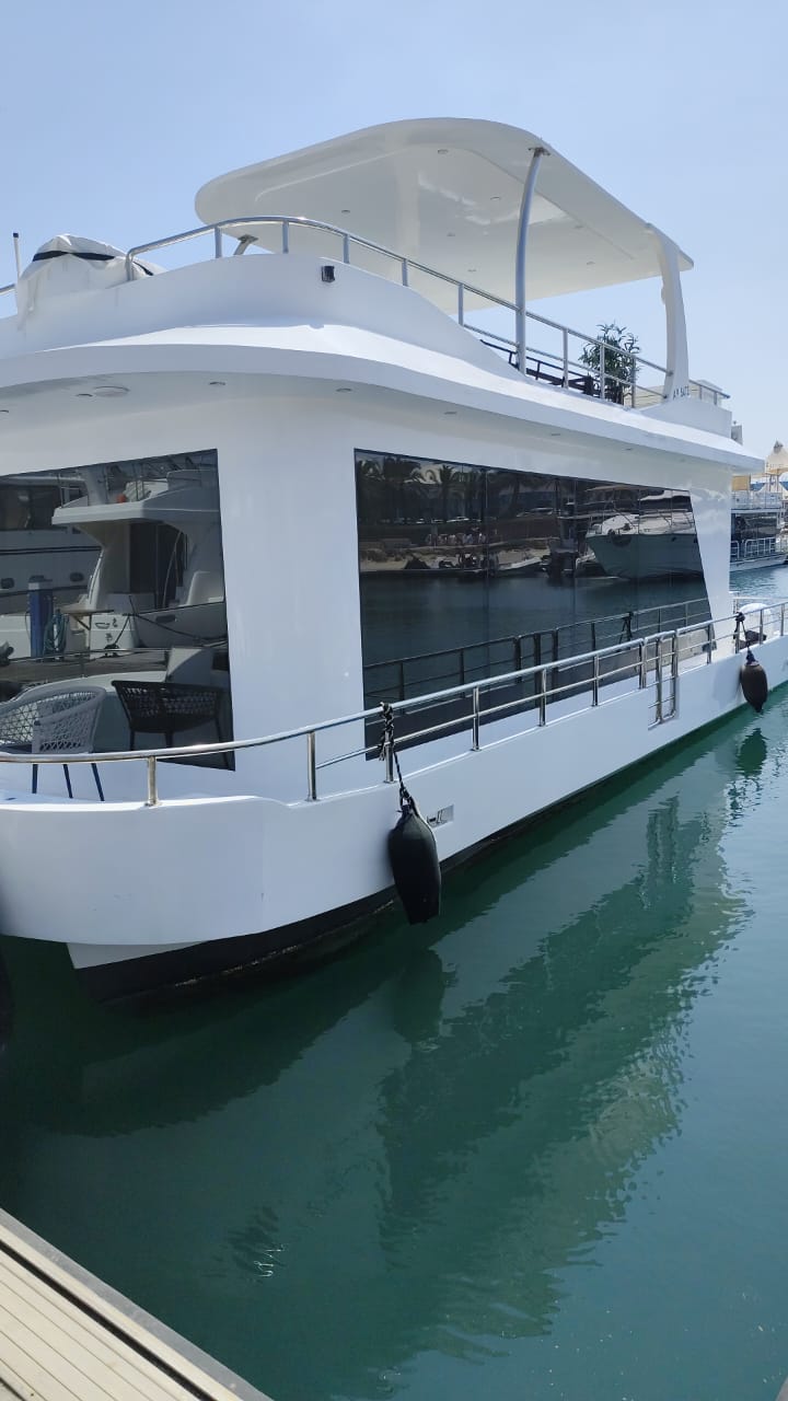 happynees-yacht