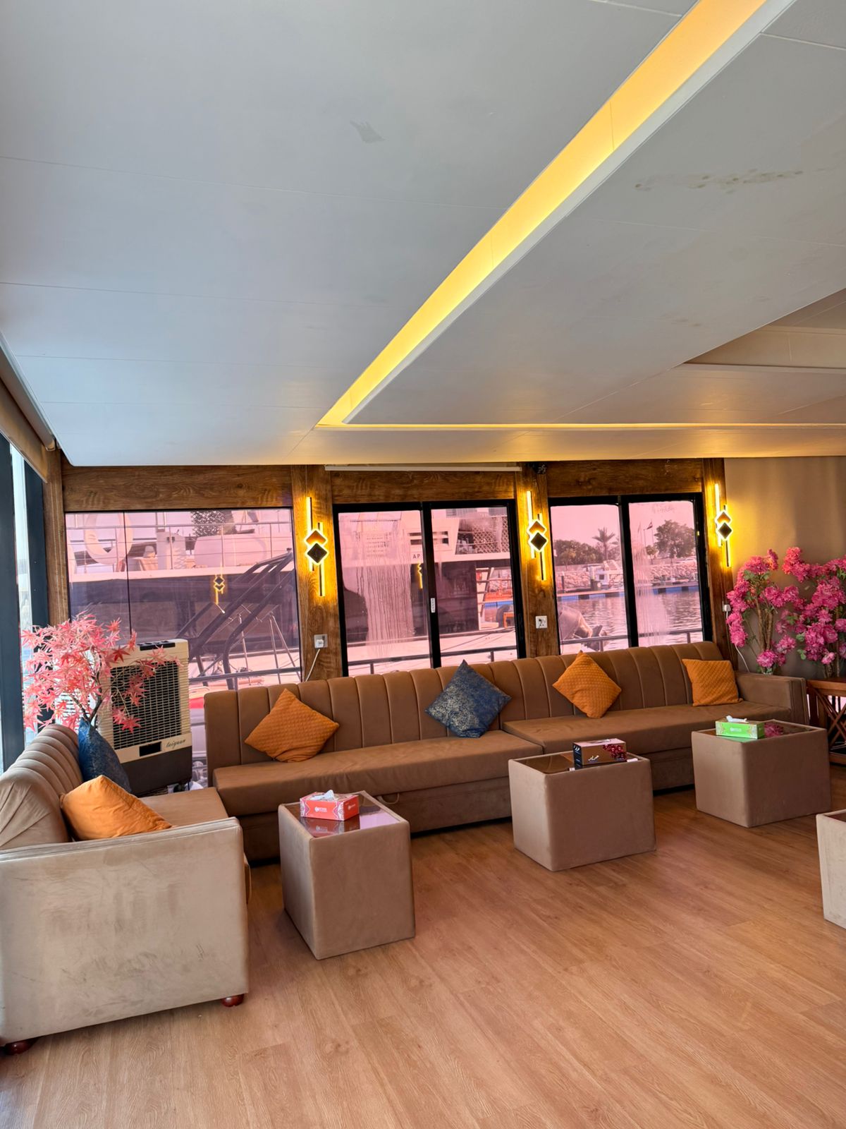 royal1-interior