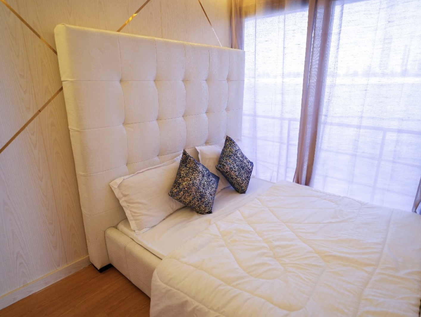 royal1-interior